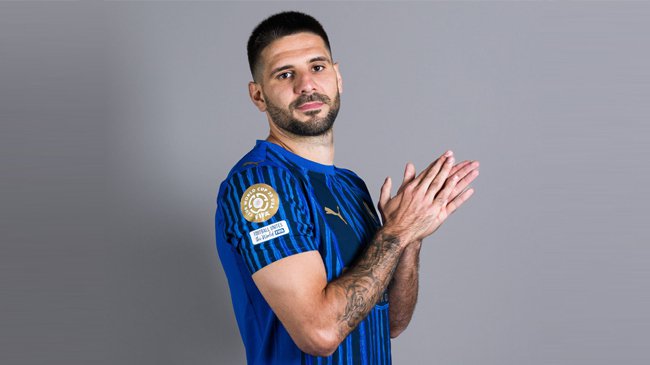 CorSport: Aleksandar Mitrović rozwiązaniem dla ataku w Milanie?