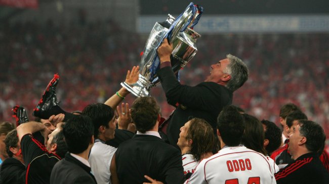 Ancelotti przeciw Milanowi na San Siro po raz pierwszy od odejścia w 2009 roku
