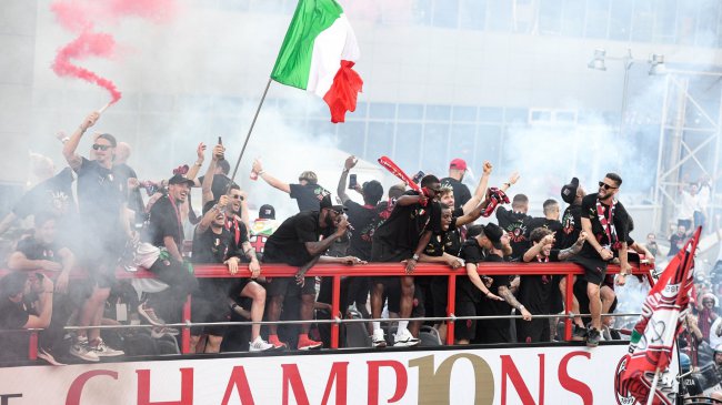 W Mediolanie odbyła się feta z okazji zdobycia 19. scudetto [WIDEO]