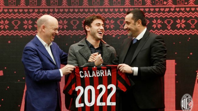 Oficjalnie: Calabria przedłużył kontrakt z Milanem