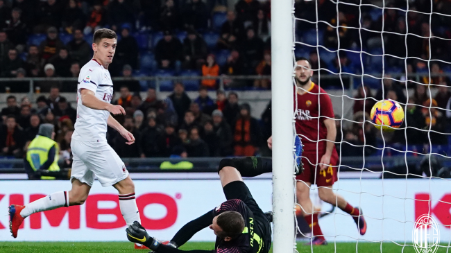 Piątek z golem w zremisowanym meczu: Roma - Milan 1:1
