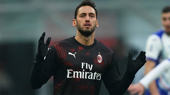 Sky: Musacchio i Calhanoglu wrócą do wyjściowego składu