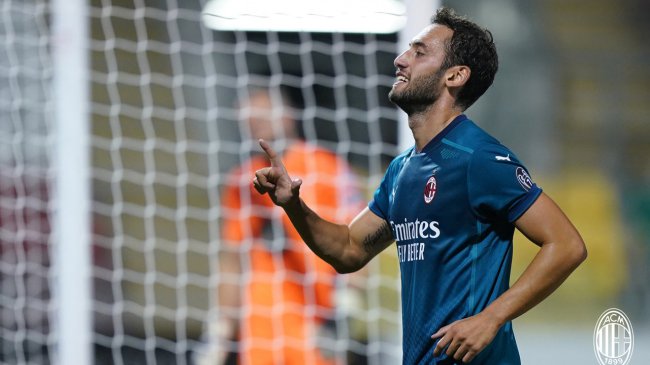 Calhanoglu: 