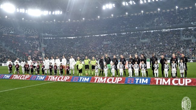 Juventus - Milan: wszystkie bilety wyprzedane. Komplet publiczności na Allianz Stadium