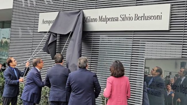 Od dziś port lotniczy Malpensa jest lotniskiem imienia Silvio Berlusconiego