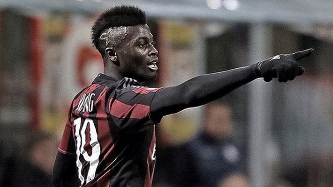 Tuttosport spekuluje: Niang poświęcony na zimowe mercato?