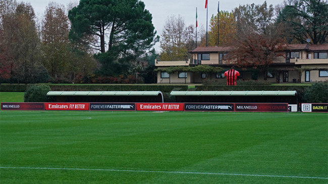 Sky: Pomimo dnia wolnego, kilku piłkarzy trenuje w Milanello.