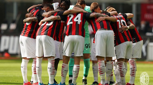 Komfortowej przewagi już nie ma. Milan w obliczu ciężkiego boju o awans do Ligi Mistrzów