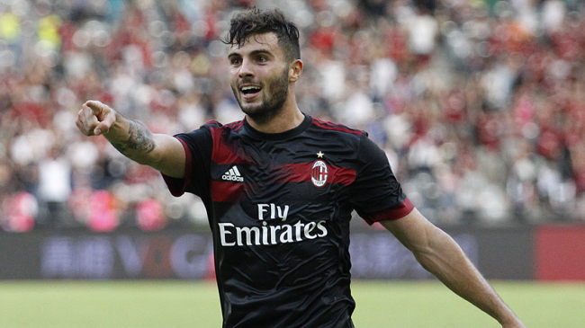 Przeciwko Hellas Werona nadal 4-3-3. Cutrone na skrzydle