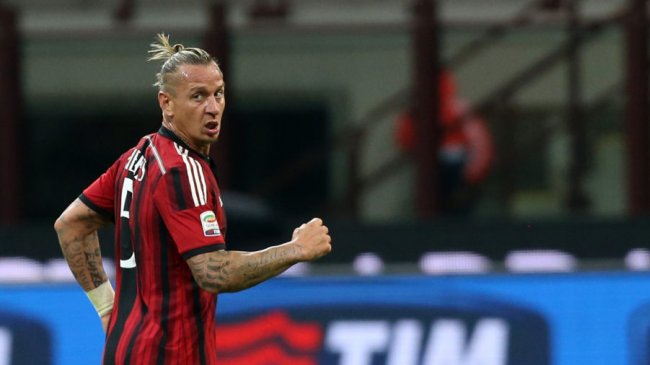 Mexes oficjalnie zakończył karierę. Milan był jego ostatnim klubem