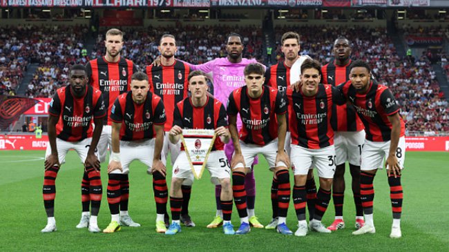 Oceń drużynę Milanu za mecz z Cagliari (38. kolejka Serie A)