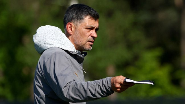 Terminarz Milanu na maj: szansa na kolejne trofeum i koniec sezonu