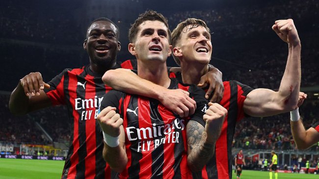 Październik Milanu: cztery mecze w Serie A i okres ważnych testów