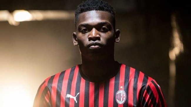 Tanti auguri a Rafael Leão!