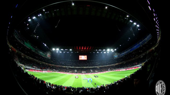 Milan nie może przegrać z Interem jeśli nie chce oglądać mistrzowskiej fety rywali