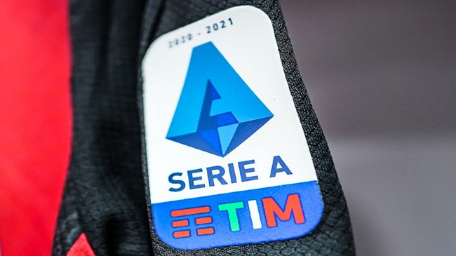 Jedenaście klubów Serie A złożyło wniosek o ukaranie Milanu, Interu i Juventusu