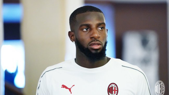 MERCATO LIVE 20.08: Bakayoko blisko powrotu do Milanu. Reina porozumiał się z Valencią  [14:20]