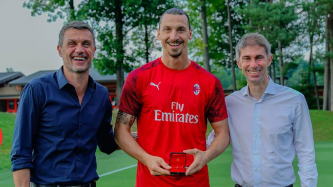 Ibrahimović będzie grał w Milanie w nowym sezonie. Kontrakt ma zostać przedłużony bez problemów